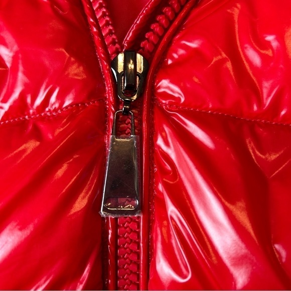 ZIAI Wet Look Red Puffer Hooded Jacket w/ Detachable Faux Fur Trim - Picture 14 of 16